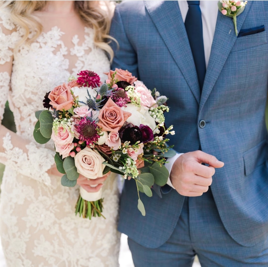 5 Key Factors for Choosing Your Perfect Wedding Bridal Bouquet
