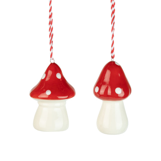 CERAMIC MUSHROOM ORNAMENT